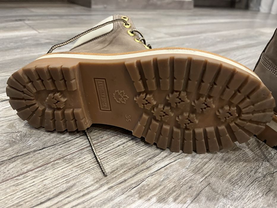 Кафяви зимни обувки