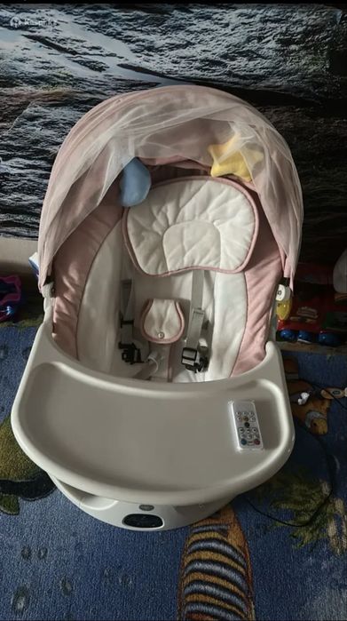 Продам шезлонг для деток от 0 до 6 месяцев