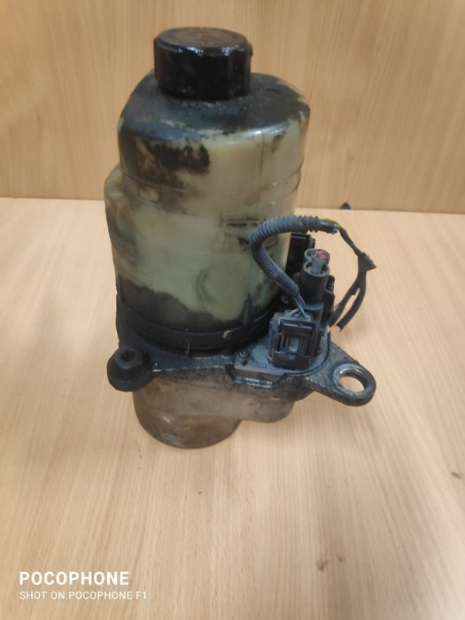 Електрическа хидравлична помпа Ford Focus - C Max 2007г.