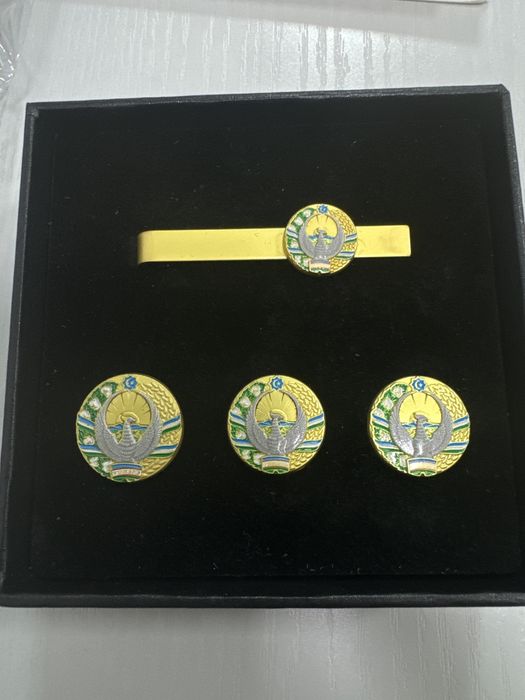 Зажим, Брошка и 2 запунки Герб Узбекистана