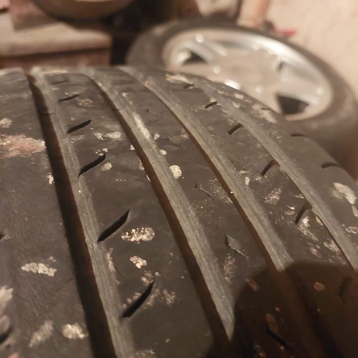 15диск покрышкамен