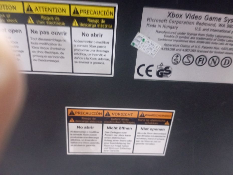 Продам икс бокс 1 выпуск