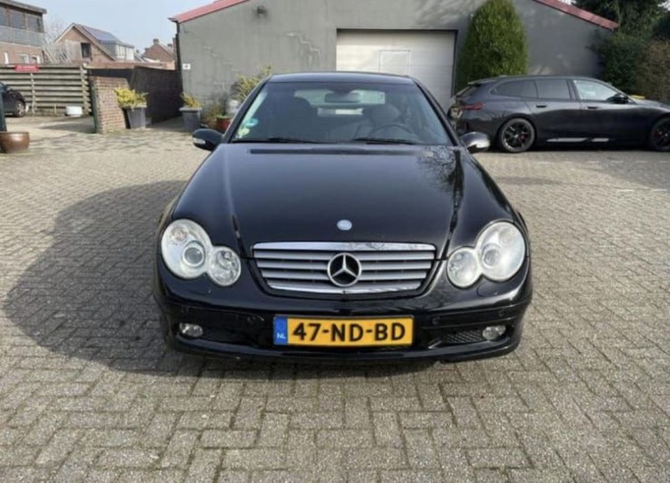 Mercedes-Benz CLK 200 Mercedes CLK 200 Kompressor | 163 CP | Automată | Istoric service Merc