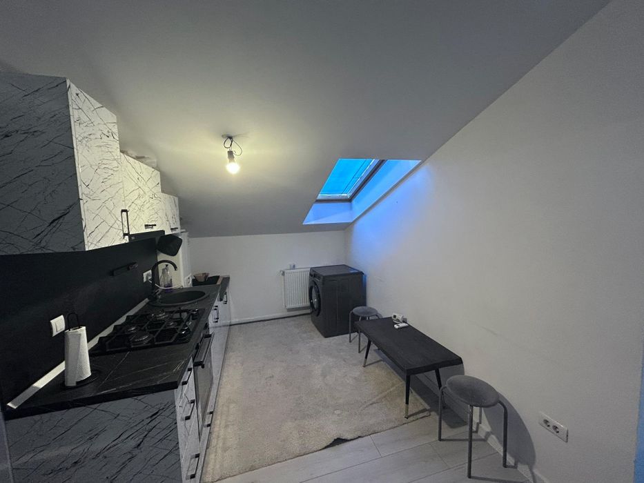 Inchiriez garsoniera lux