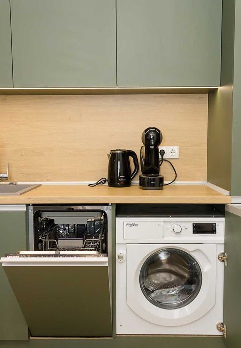 Дава се под наем Двустаен апартамент в Варна, Бриз - 60 кв.м за 612 € - Снимка #5