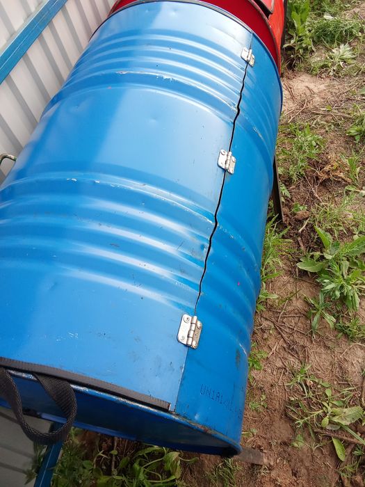 Продам Мусорные бочки