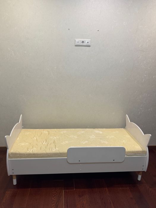 Детская кровать в отличном состоянии