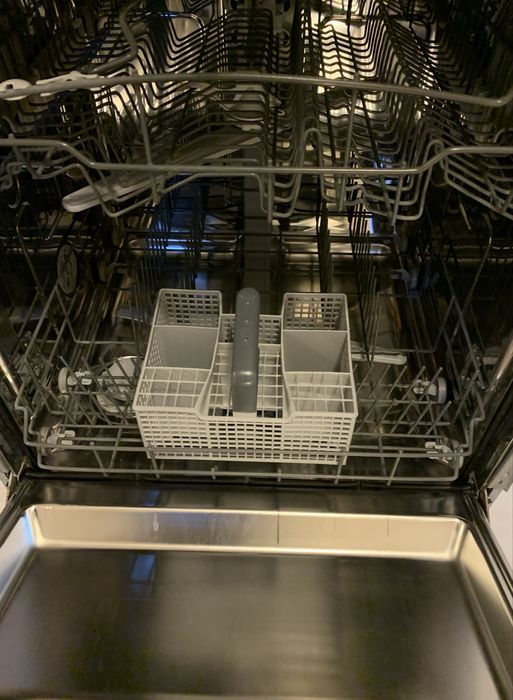 Vand masina de spalat vase