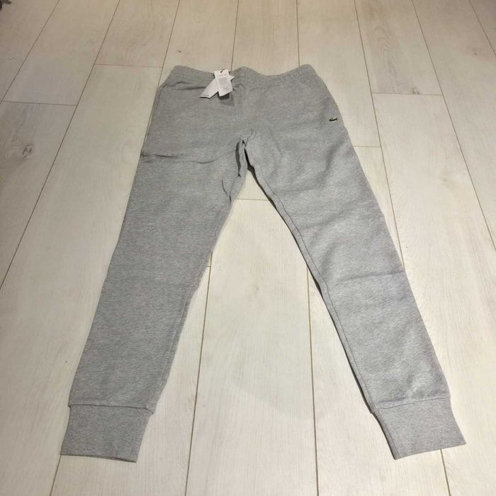 Pantaloni Lacoste (M) Noi cu eticheta | Livrare rapida cu verificare