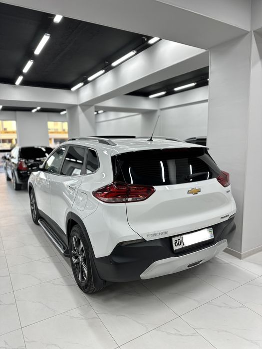Tracker Premier 2023y sotiladi