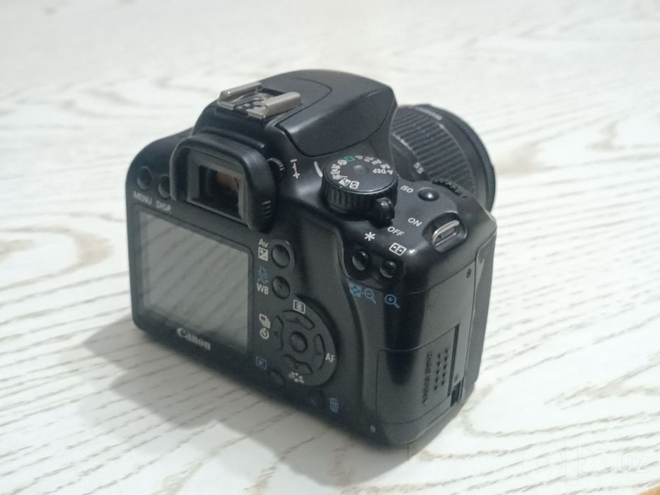 Canon EOS 1200D fotoapparat sotiladi