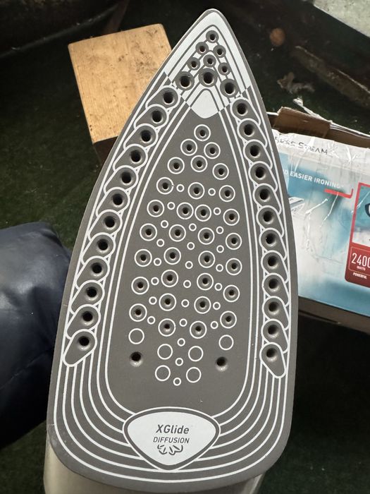 Ютия Tefal  2400 W