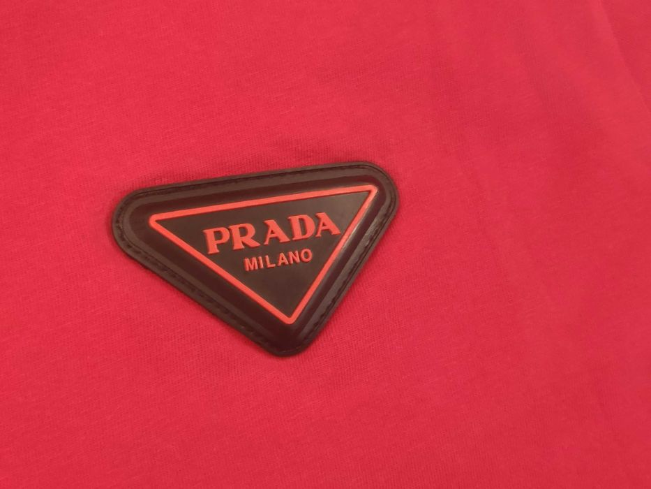 Tricou Prada - Red Edition