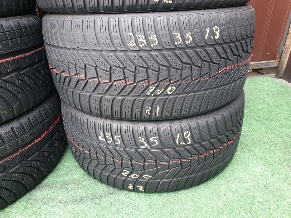 235.35.19 Michelin Hankook