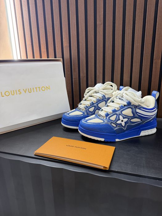 Adidasi Louis Vuitton