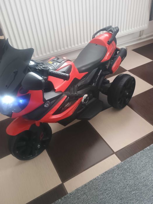 Motor electric pt copii cu vârsta pina la.5 ani