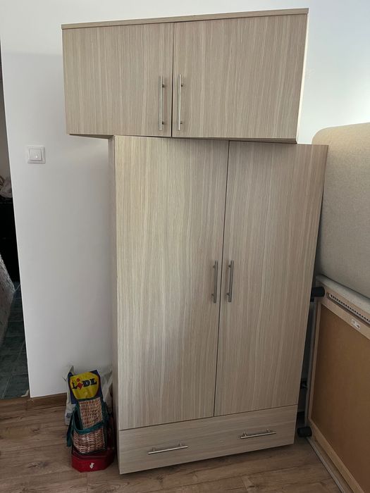 Serviciul de vinzare dulap