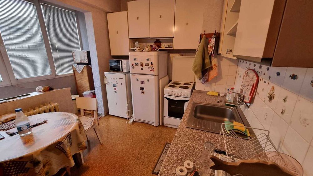 Тристаен апартамент в Люлин 2