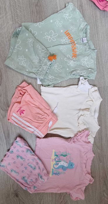 Бебешки дрешки в размер 74 за момиче