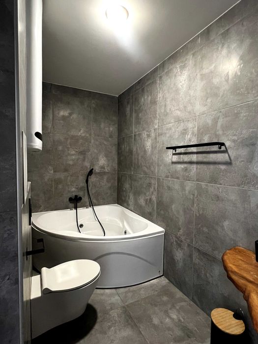 Продава се Тристаен апартамент в Пловдив, Прослав - 100 кв.м за 2300 €/кв.м - Снимка #4