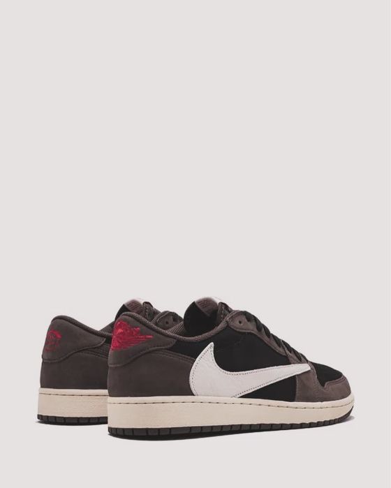 Nike Travis Scott x Air Jordan 1 Low Dark Mocha