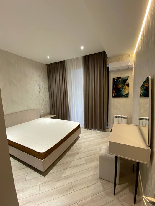 Сдаётся в аренду двух комнатная квартира ул.Паркент ор-р Макро