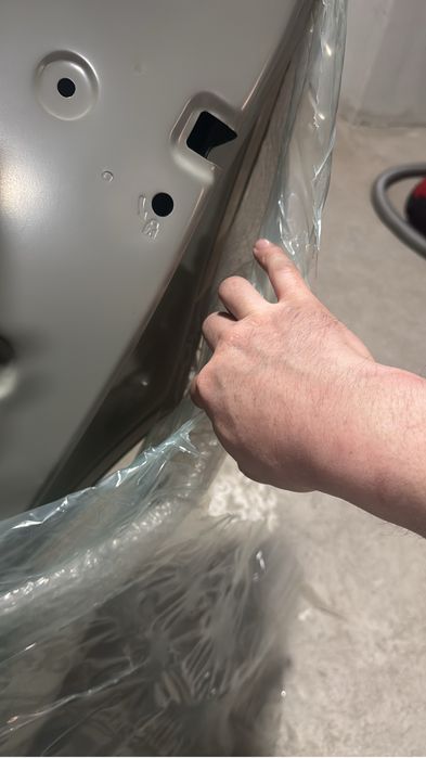 Задняя лева дверь Kia Sorento