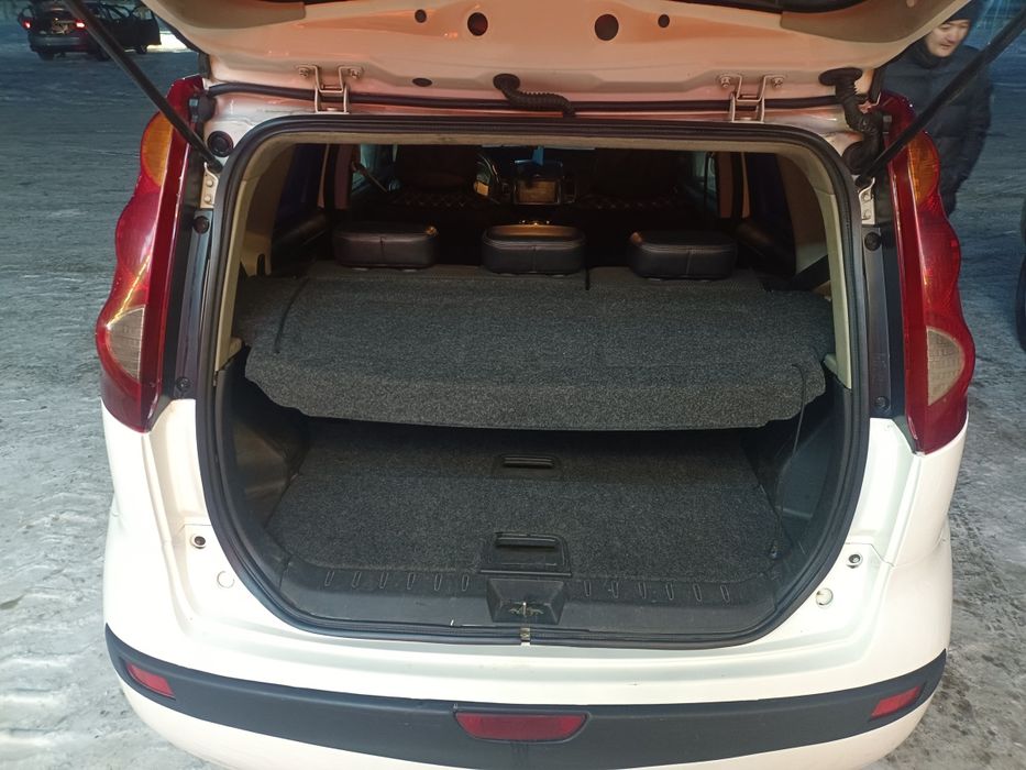 Продается Nissan note 2007 года, 1.6 автомат!