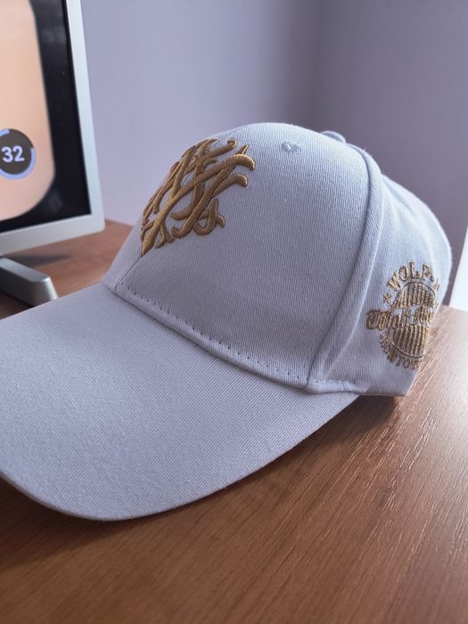 Șapcă alba de vara