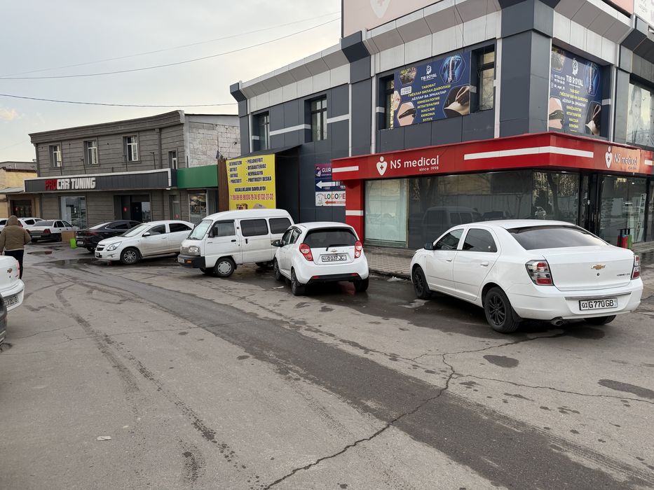 Kokcha darvoza 1- liniya no turar bino sotiladi!!! 7 sotix 916kv m2.