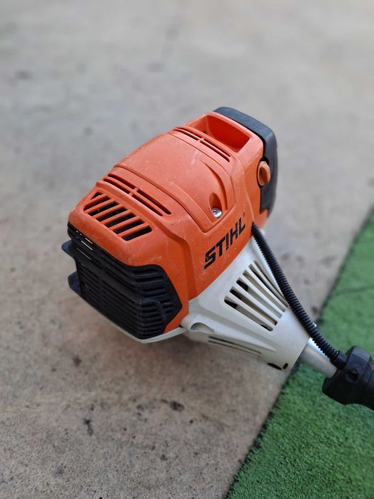Stihl Бензинова тример Km 111 R