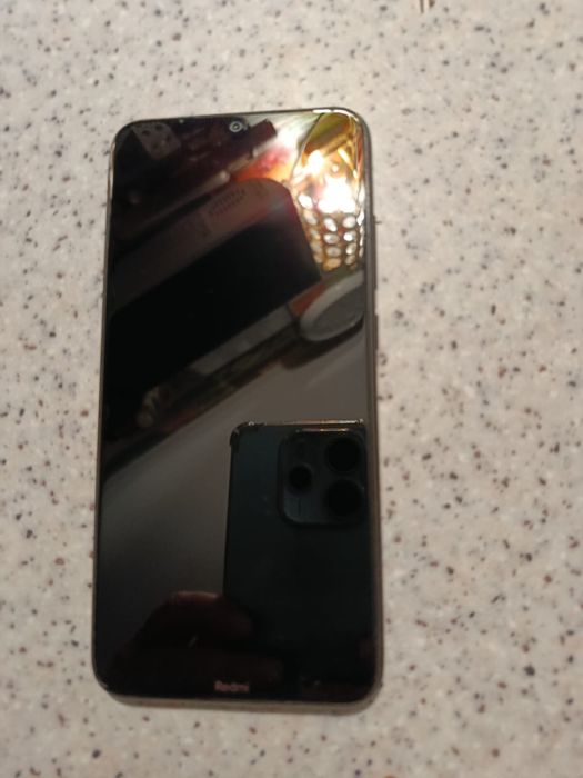 Продам телефон xiaomi redmi