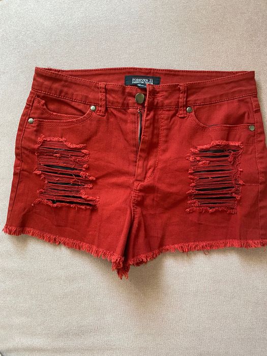 Pantaloni scurți de damă