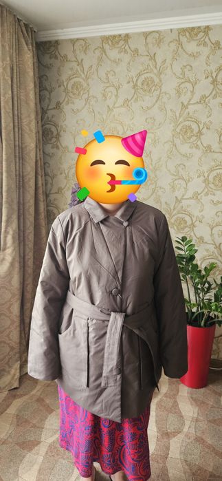 Продам женскую куртку