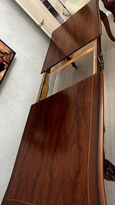 Стол и стенку для зала