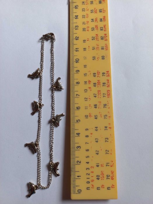 Гривна за глезен