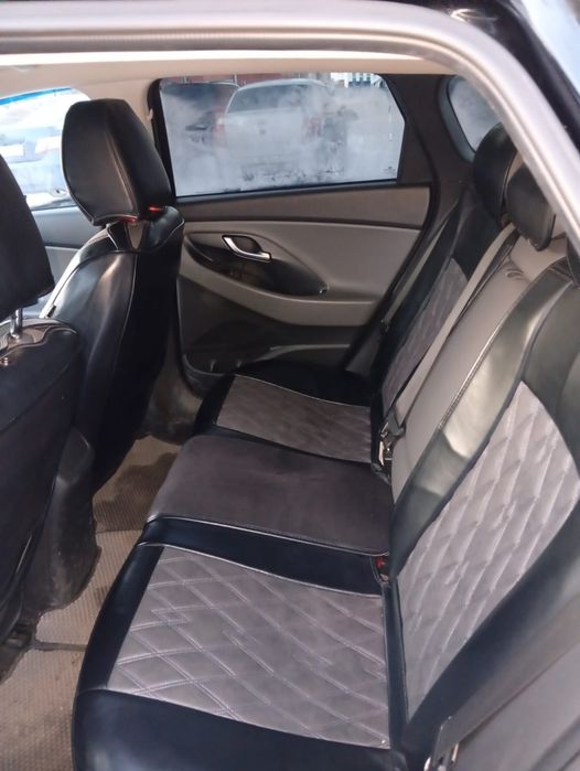 Автомобиль хундай ай30 в отличном состоянии