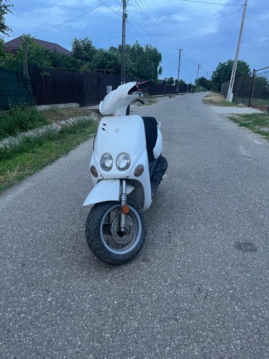 Yamaha neos 49cc