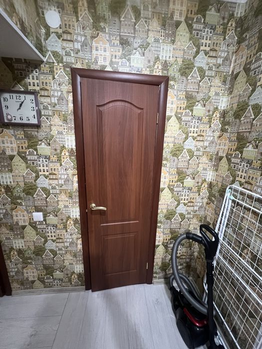Есик сатам 80р 60р.