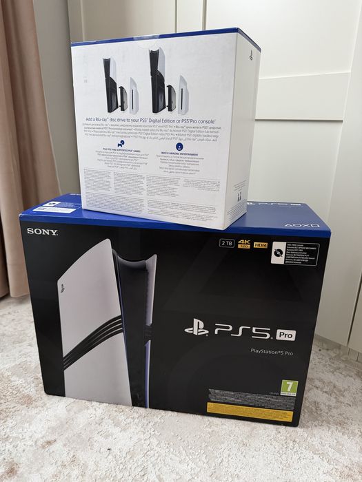 Play Station 5 PRO 2 TB