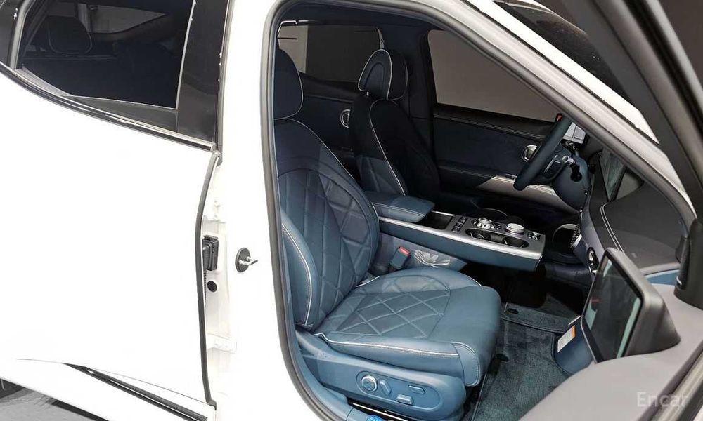 Genesis GV60 Electrified