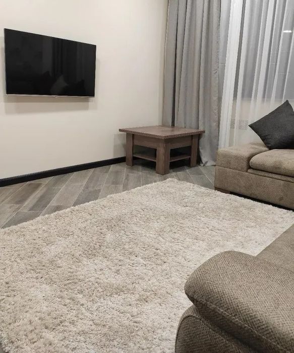 2 комнатная Метро Беруний продажа