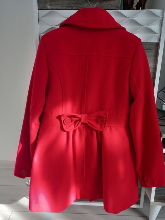 Дамско червено палто
