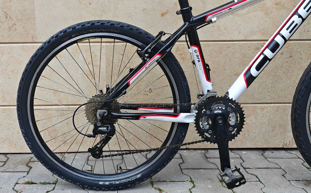 26" алуминиев велосипед Cube Analog, 27 скорости, Изключително запазен