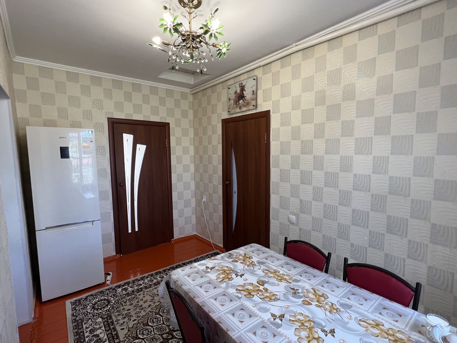 Жер үй сатылады !