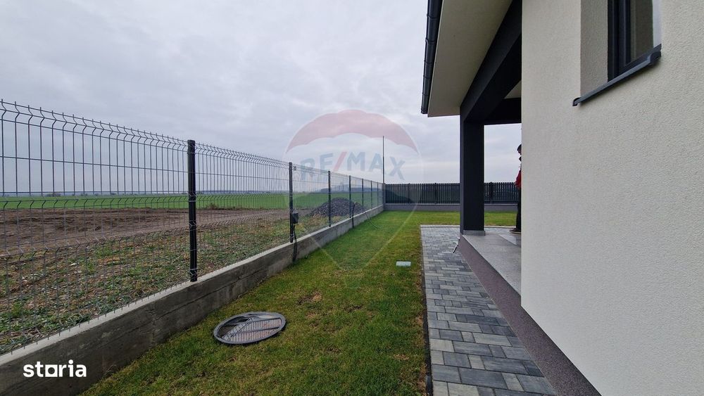 Casă / Vilă cu 3 camere de vânzare Ciocanesti