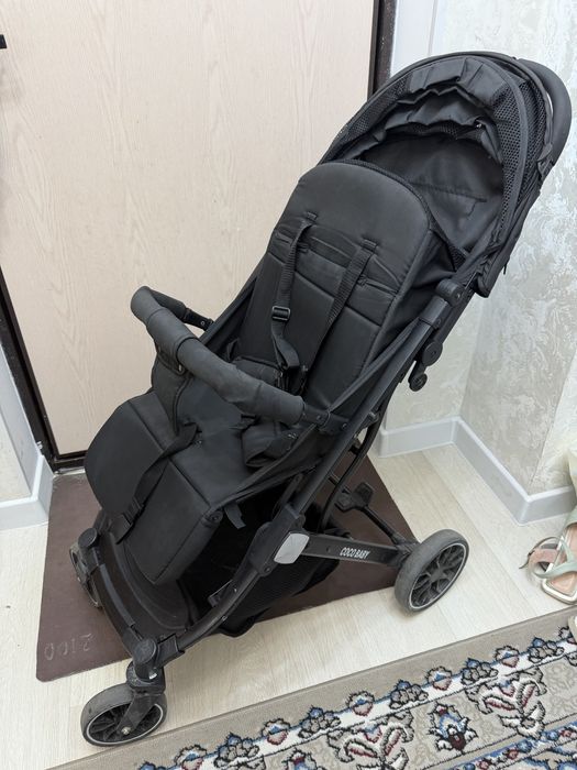 Продам прогулочную коляску COCOBABY
