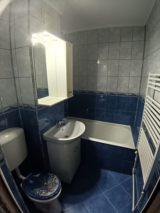 Închiriez apartament 2 camere