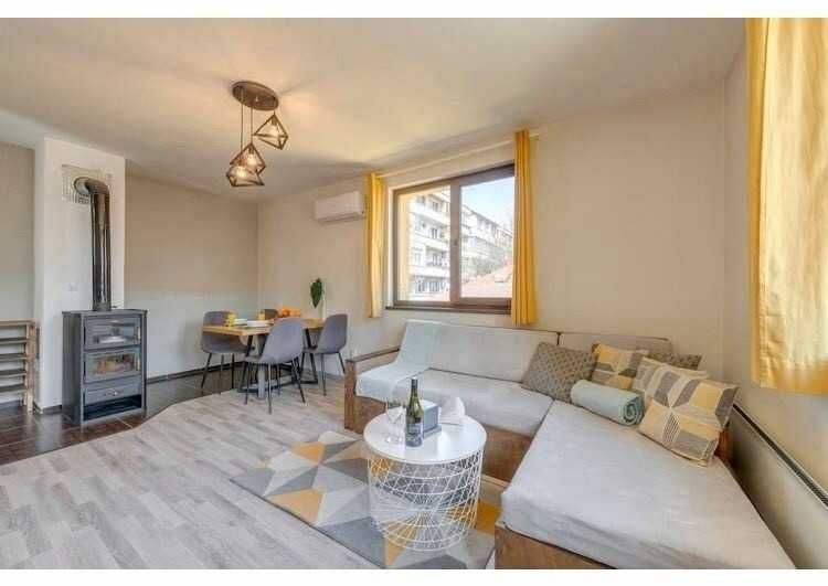 Дава се под наем Двустаен апартамент в София, Света Троица - 65 кв.м за 600 € - Снимка #2