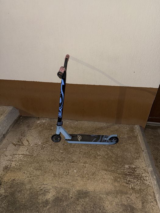 Vand trotineta de scheme,dhs fitness